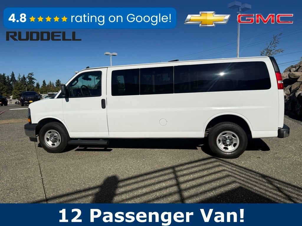 2019 Chevrolet Express Passenger 3500 LT