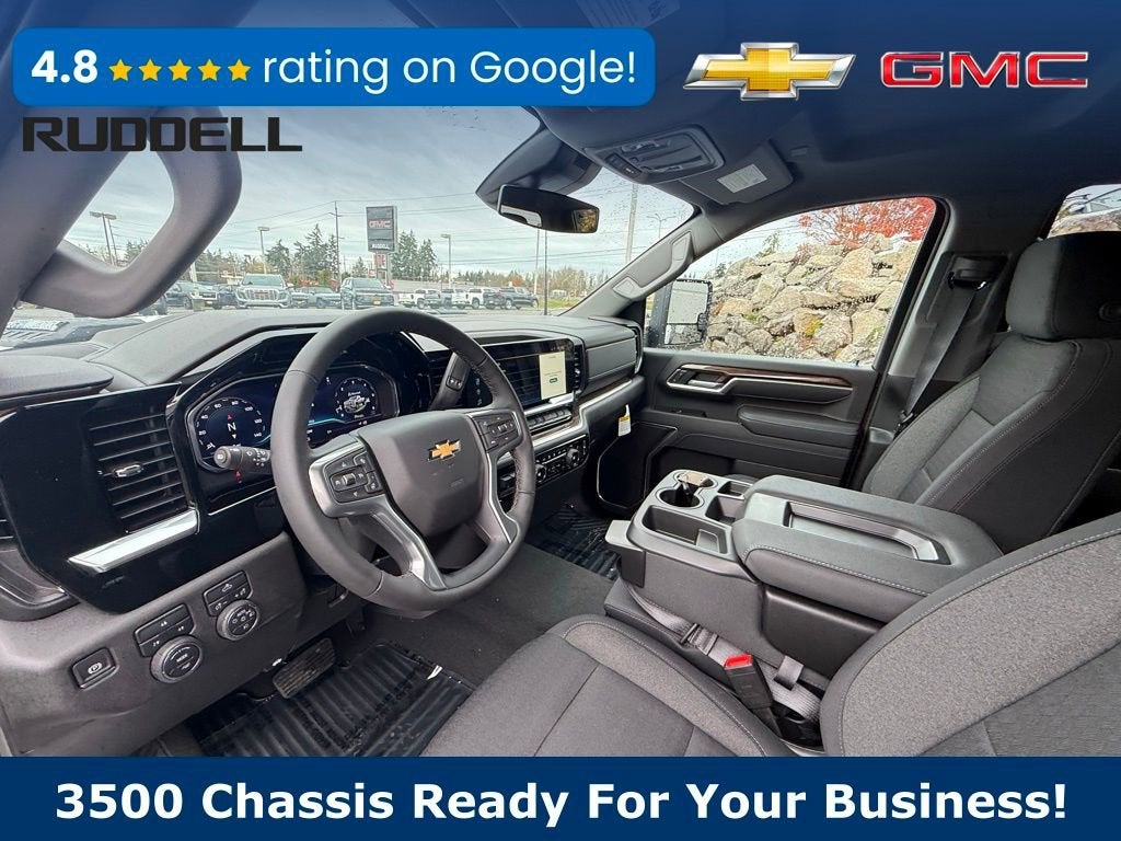 2025 Chevrolet Silverado 3500 HD Chassis Cab LT