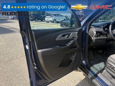 2022 Chevrolet Traverse LT Cloth