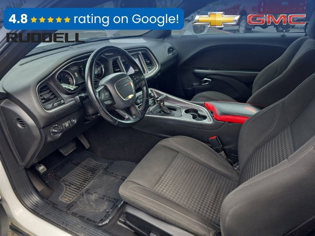 2019 Dodge Challenger SXT