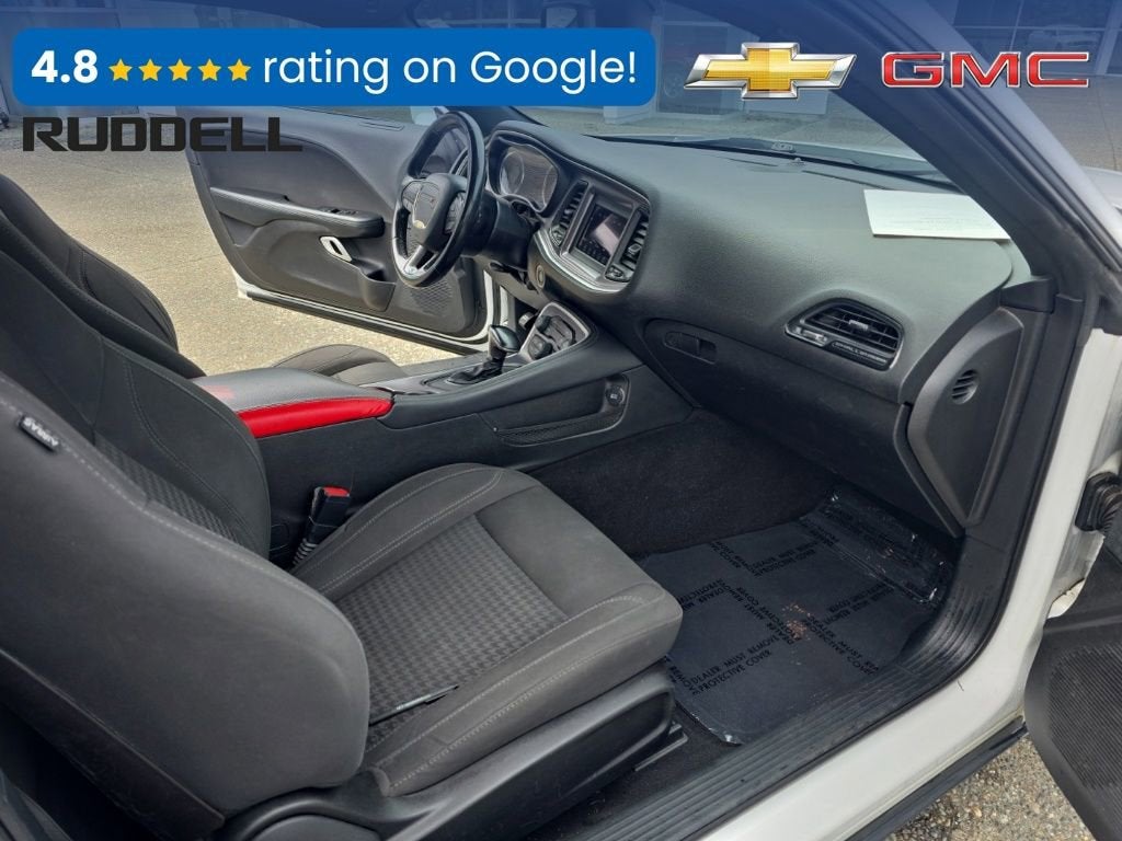 2019 Dodge Challenger SXT