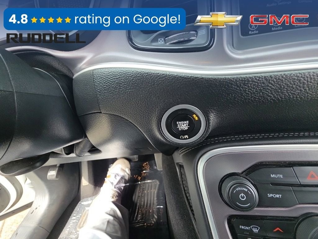 2019 Dodge Challenger SXT