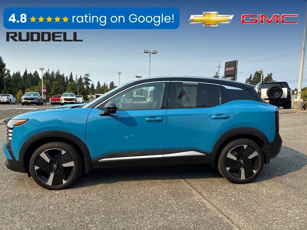 2025 Nissan Kicks SR