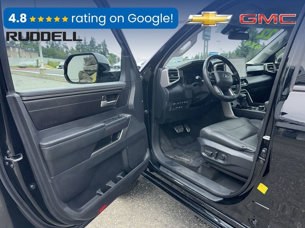 2022 Toyota Tundra 4WD SR5