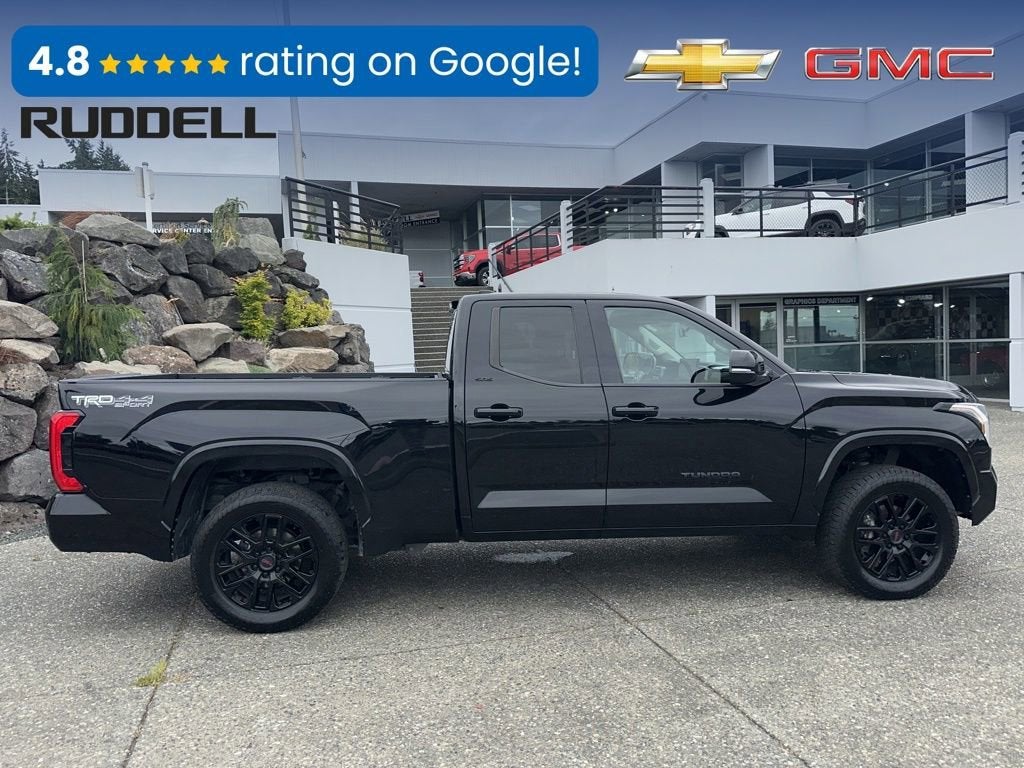2022 Toyota Tundra 4WD SR5