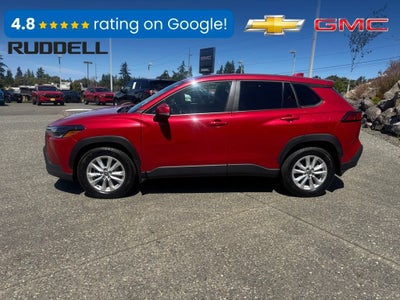 2024 Toyota Corolla Cross LE