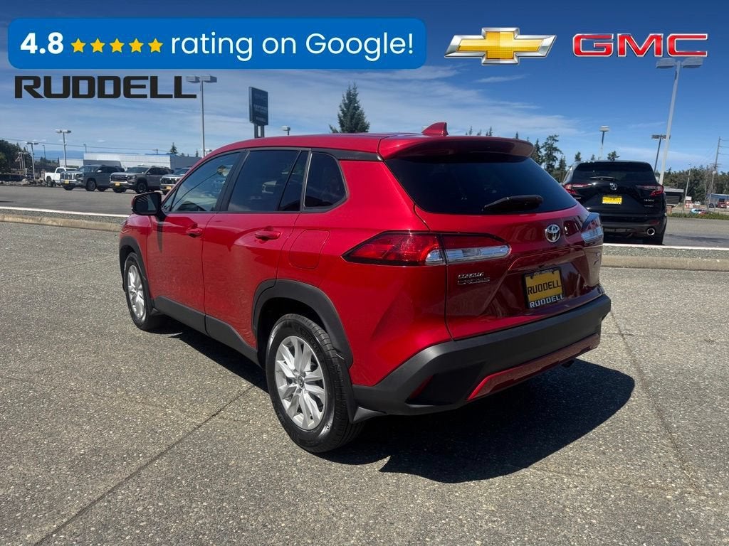 2024 Toyota Corolla Cross LE