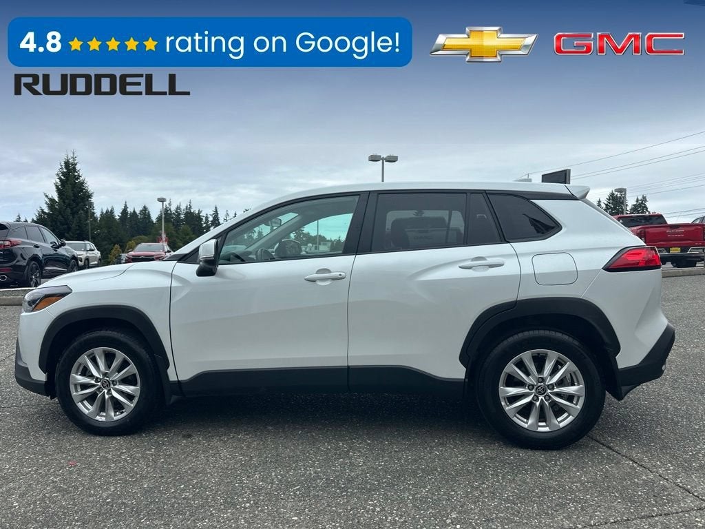 2024 Toyota Corolla Cross LE