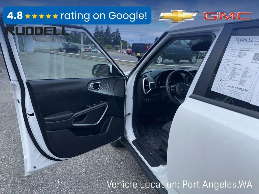 2023 Kia Soul LX