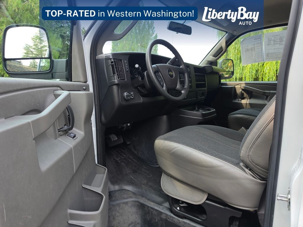 2024 Chevrolet Express 2500 Work Van Cargo