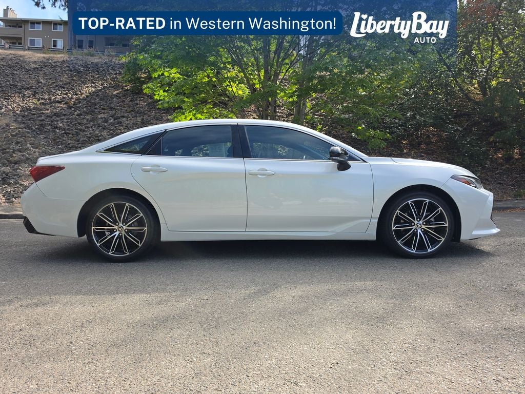 2022 Toyota Avalon Touring