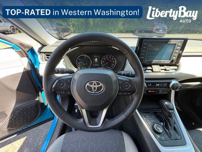2021 Toyota RAV4 Hybrid XLE