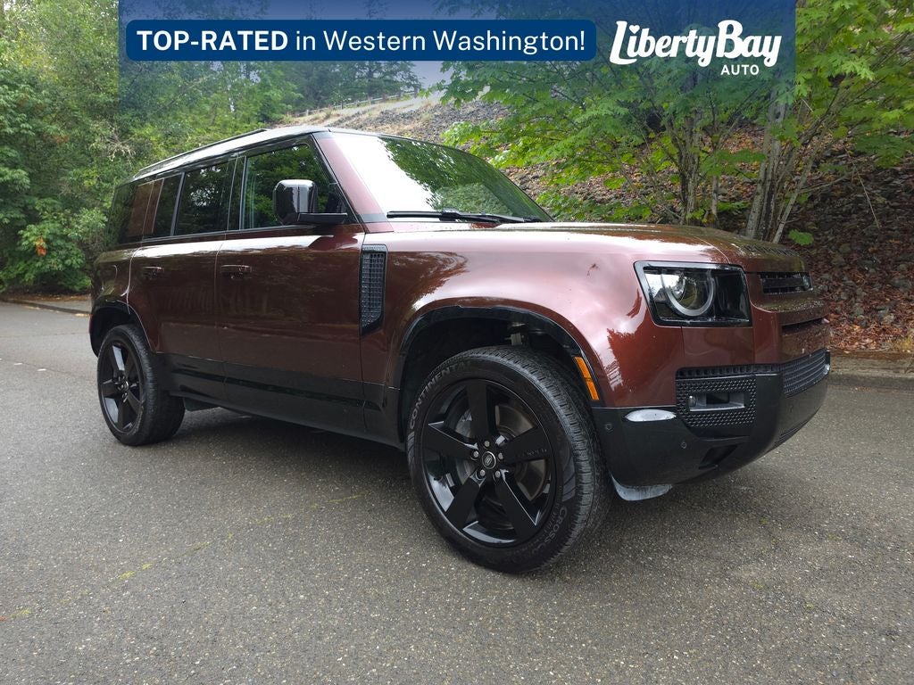 2025 Land Rover Defender 110 Sedona Red