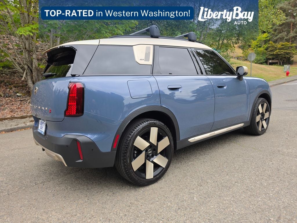 2025 MINI Cooper S Countryman Iconic