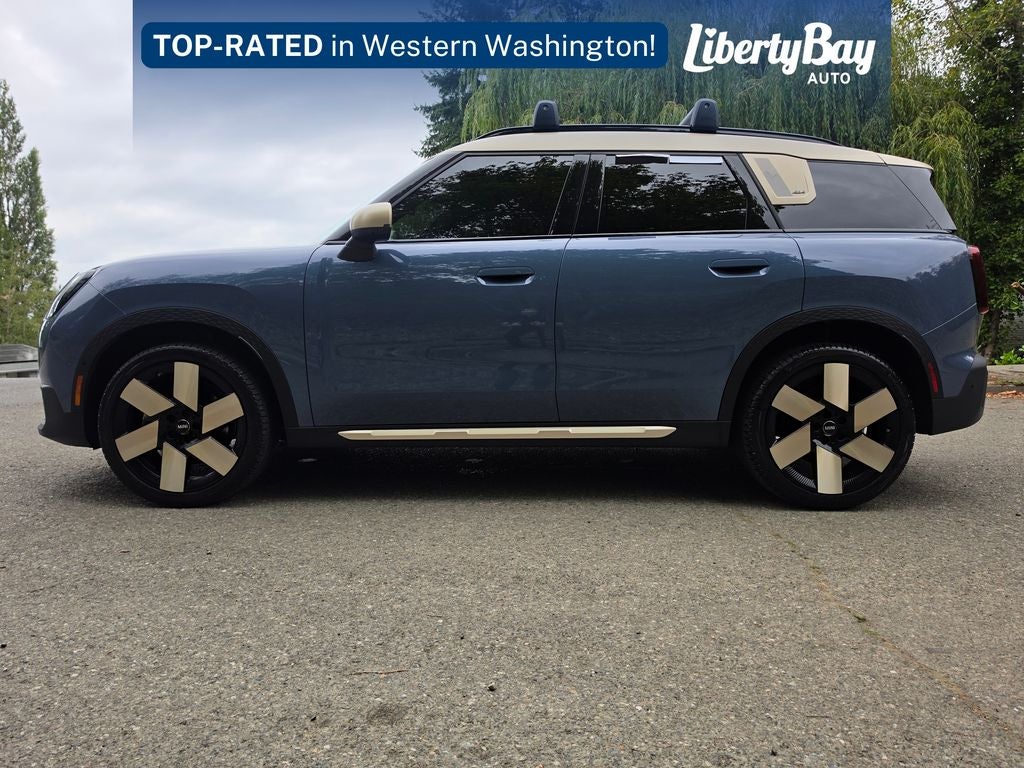 2025 MINI Cooper S Countryman Iconic
